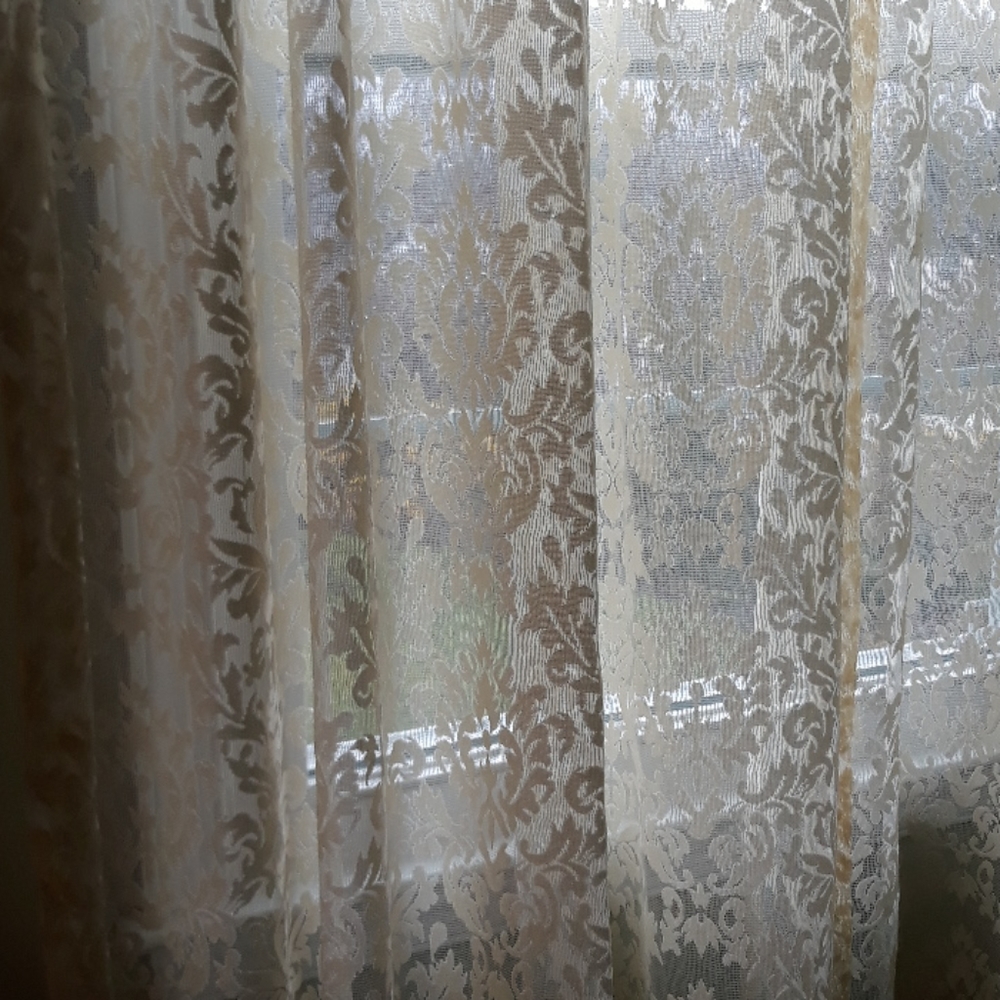 Lace Curtains custom made - Picture 3 of 7